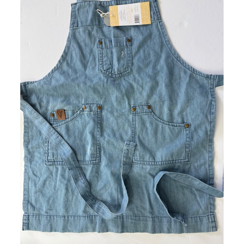 Ayesha Curry Kids Denim Apron Light Wash Blue Cotton Unisex Bib Pockets NEW - Picture 4 of 8